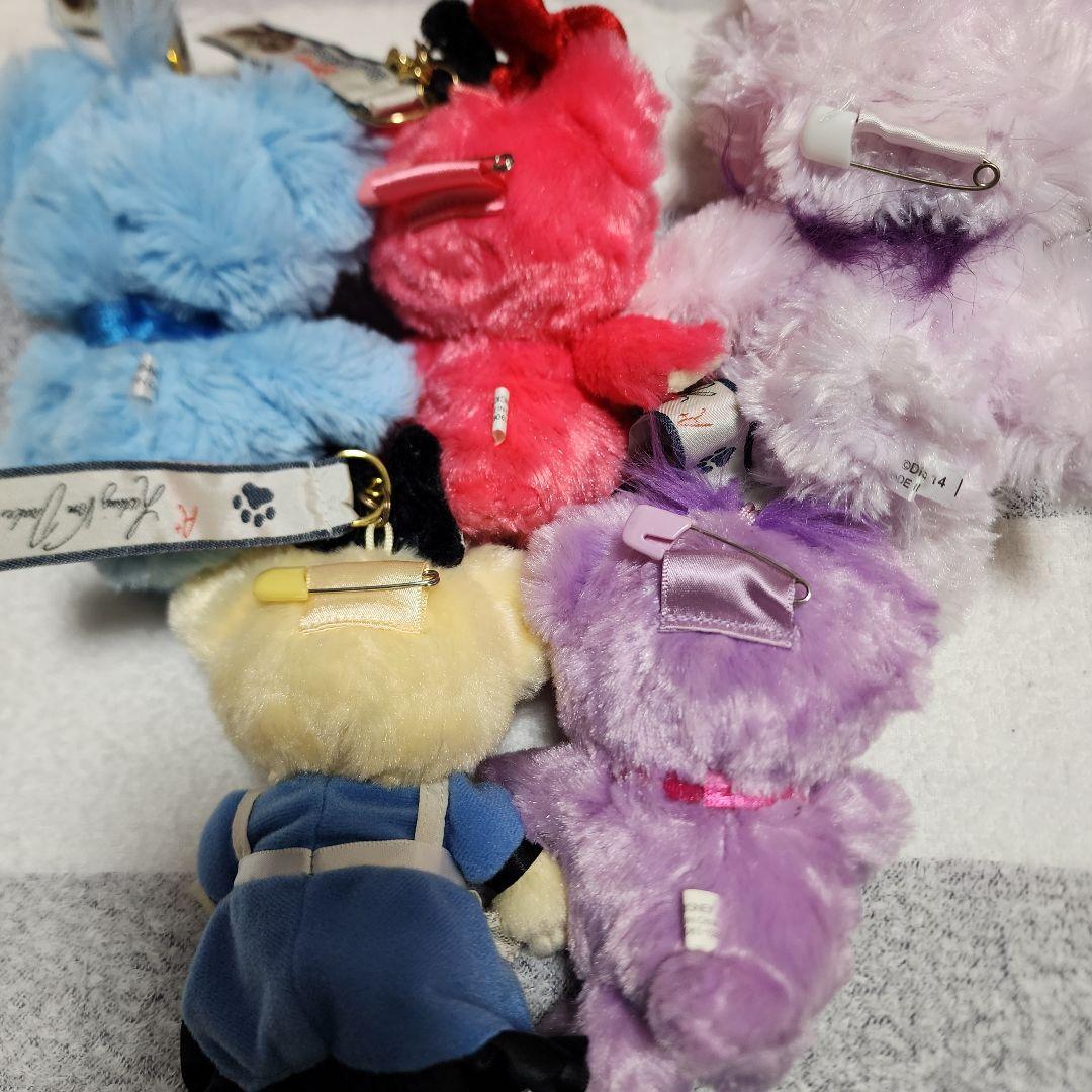 ディズニー公式　ユニベアシティ　キーチェーン　　初期　３６体セット　バラ売り不可