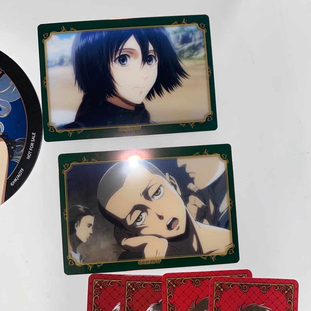 進撃の巨人　ステッカー&ポストカードブック　サントリー　オリジナルラベル缶　紙類