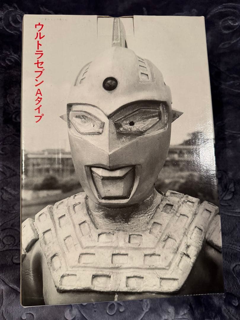 M1号　ウルトラセブンAタイプ•胸像ソフビキット(1998製)