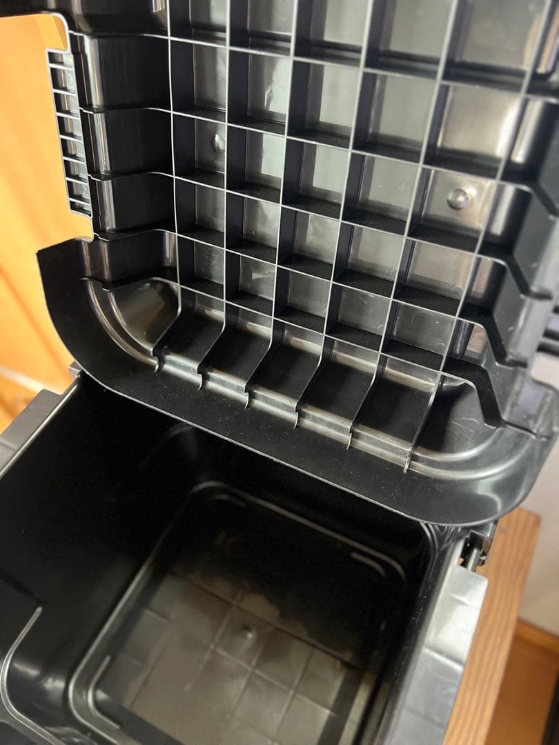 NEIGHBORHOOD ネイバーフッド SRL BOX中古