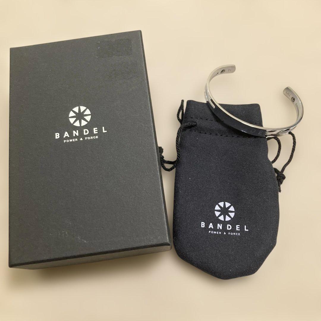 【新品未使用】BANDEL バングル シルバー L/LL 専用ポーチ・箱付き