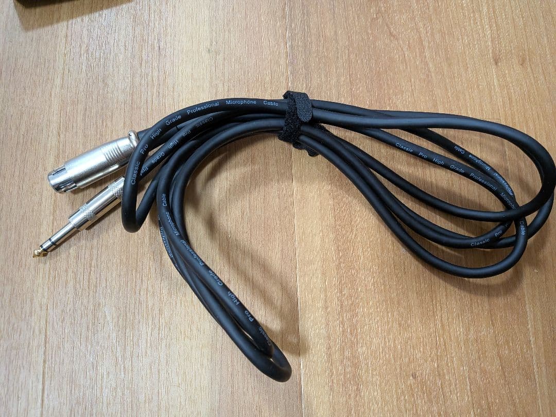 【未使用】SHURE SM57 ダイナミックマイク【②】