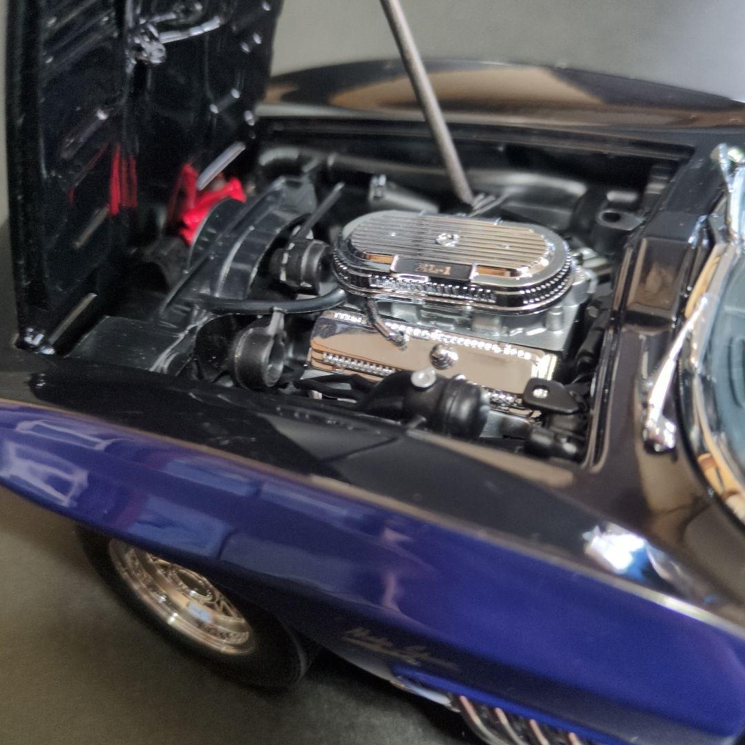 UTモデル　シボレー·コルベット　マコシャーク