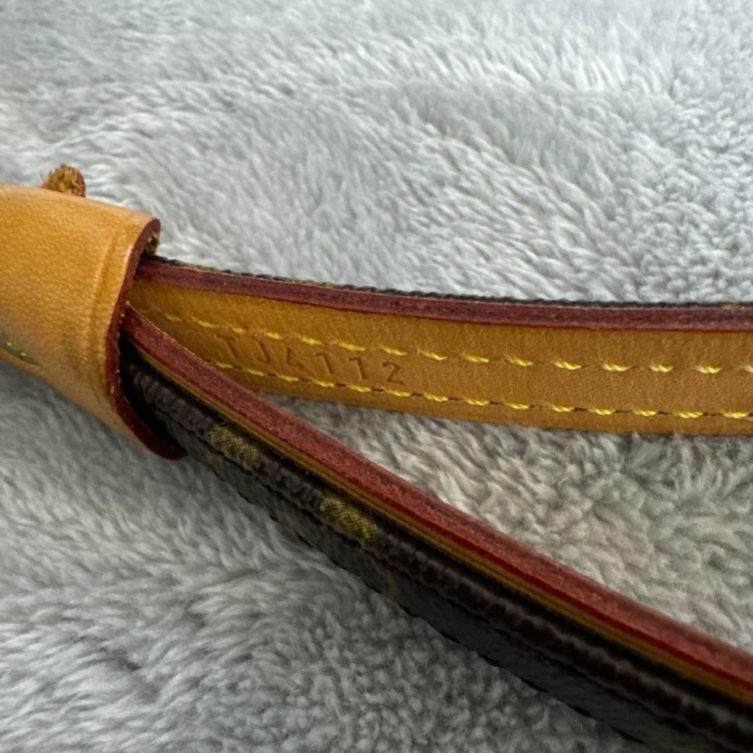 LOUIS VUITTON ドッグリード