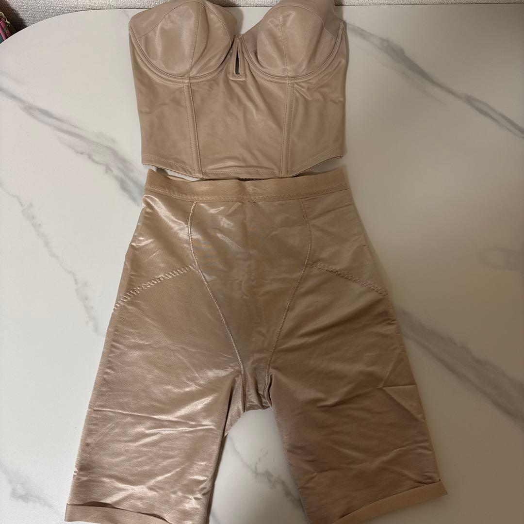 THE TREAT DRESSING ブラトップとショーツセット