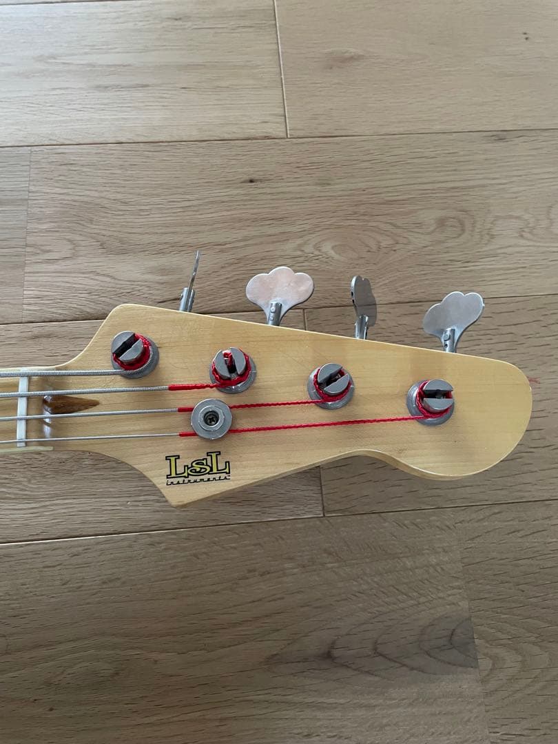 LSL INSTRUMENTS VALENCIA 70s ジャズベース