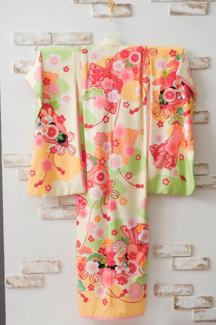 70. 七五三 7歳女の子着物セット 花柄