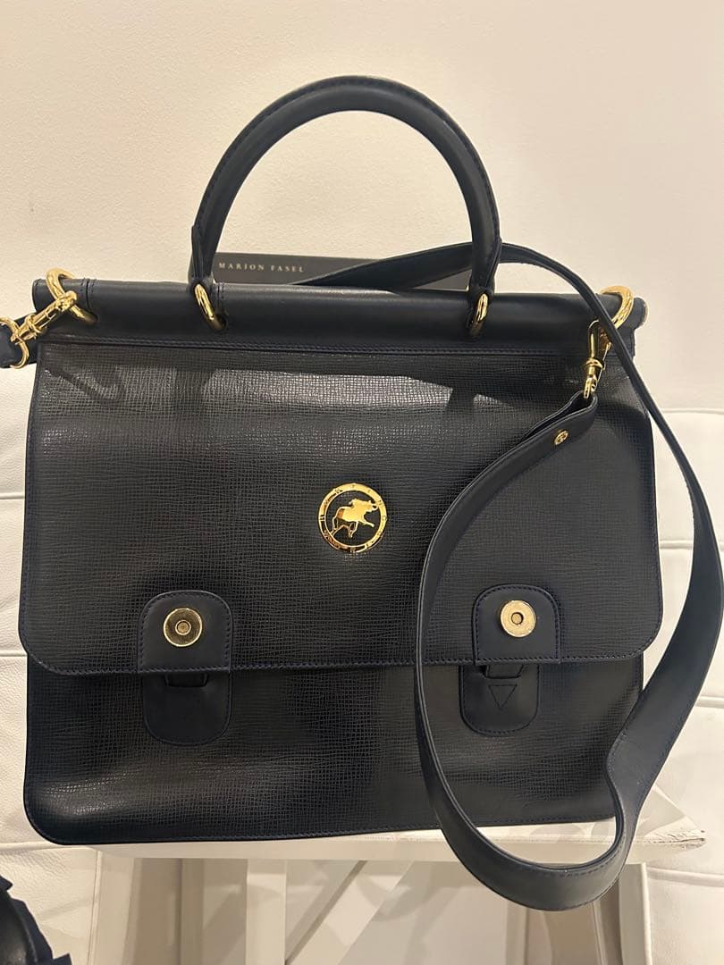 ハンティングワールド　レザー バッグ