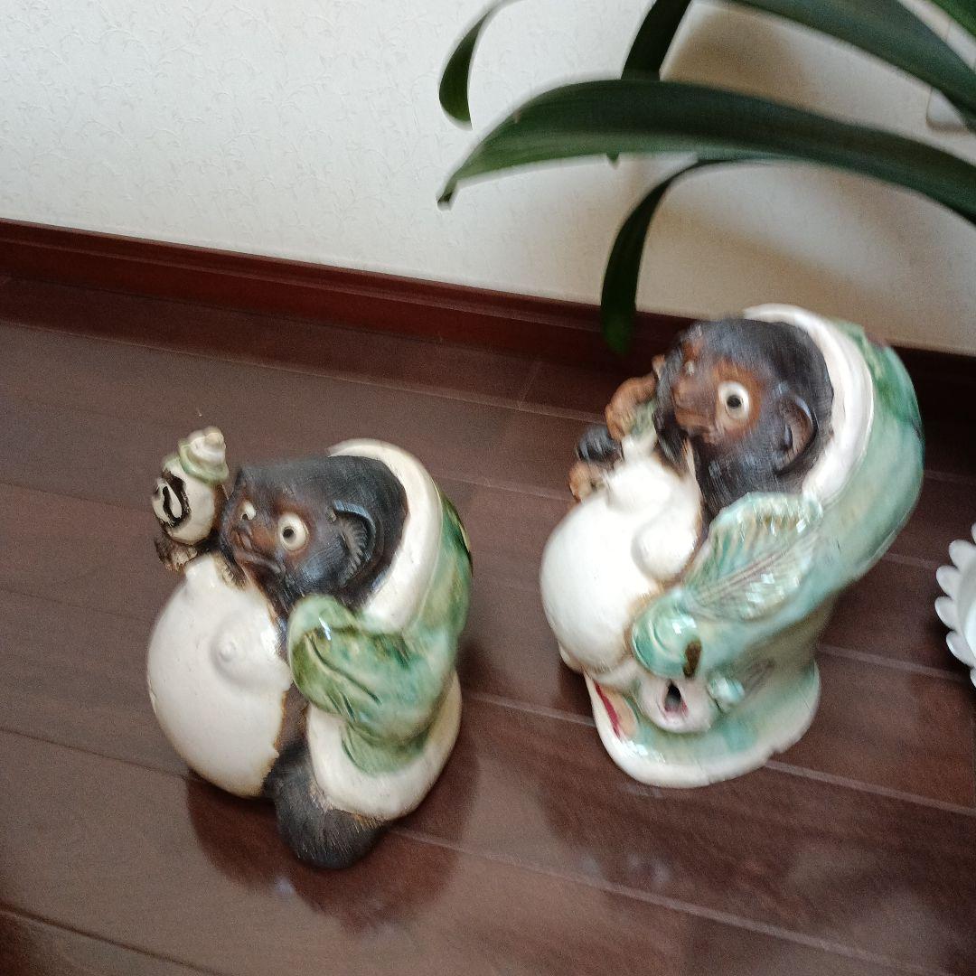 陶器の狸の置物（多色）