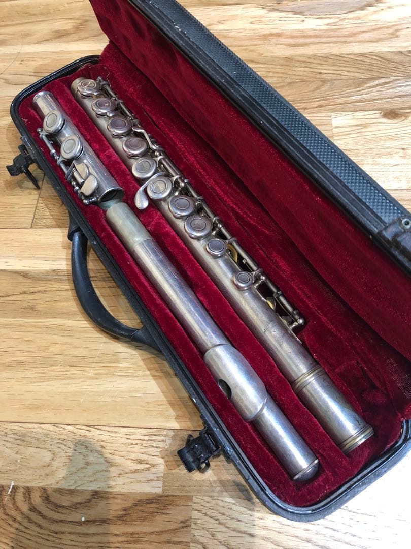 ELKHART フルート 本体 ハードケース付き