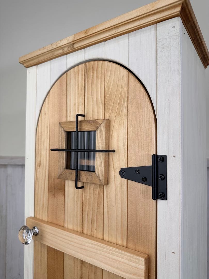 し*も様 【1点のみ　微小難あり】ナチュラルアンティークの扉のようなキャビネット