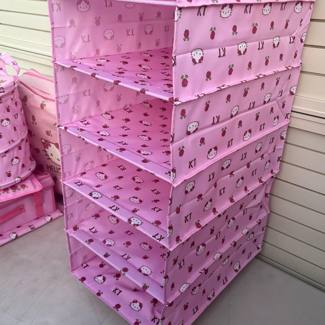 新品未使用　ハローキティ　クローゼット　セット