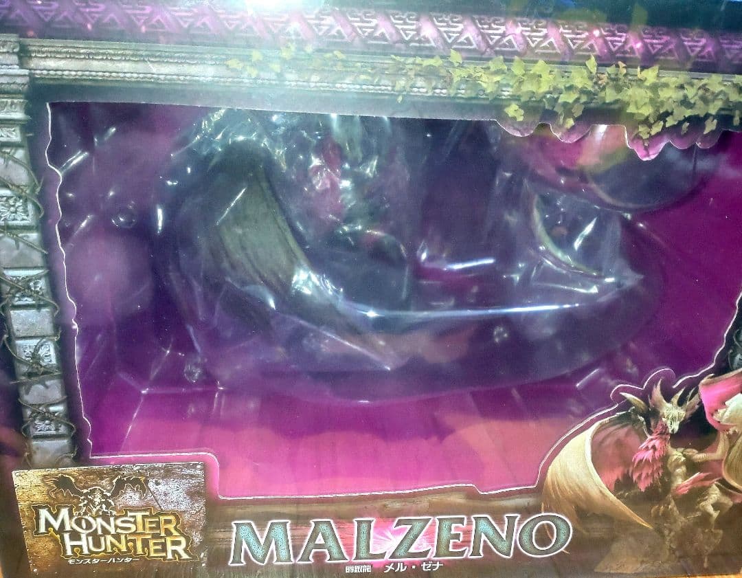 CFB クリエイターズモデル 爵銀龍 メル・ゼナ