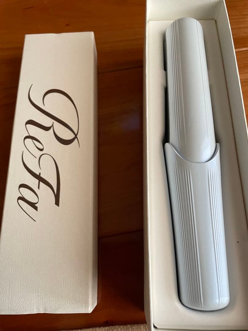 refa ストレートヘアアイロン