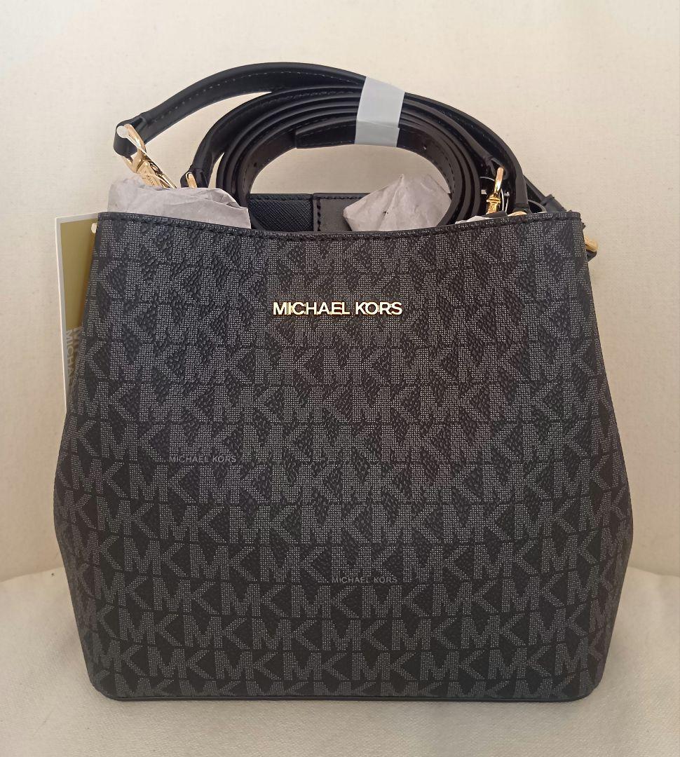 【新品タグ付き】マイケルコース バゲットバッグ♪