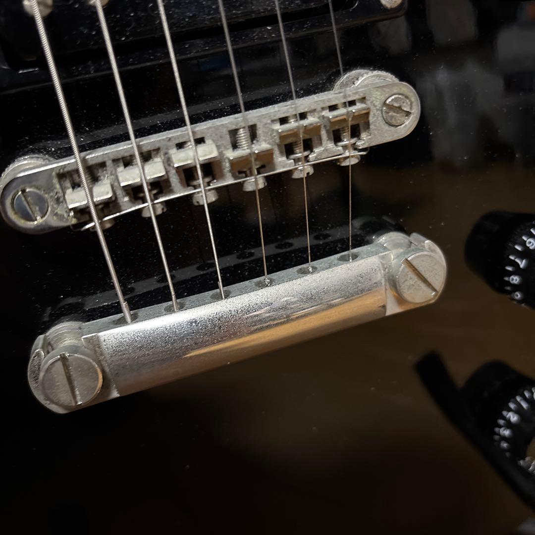 Epiphone Les Paul スタジオ黒とエピフォンハードケース