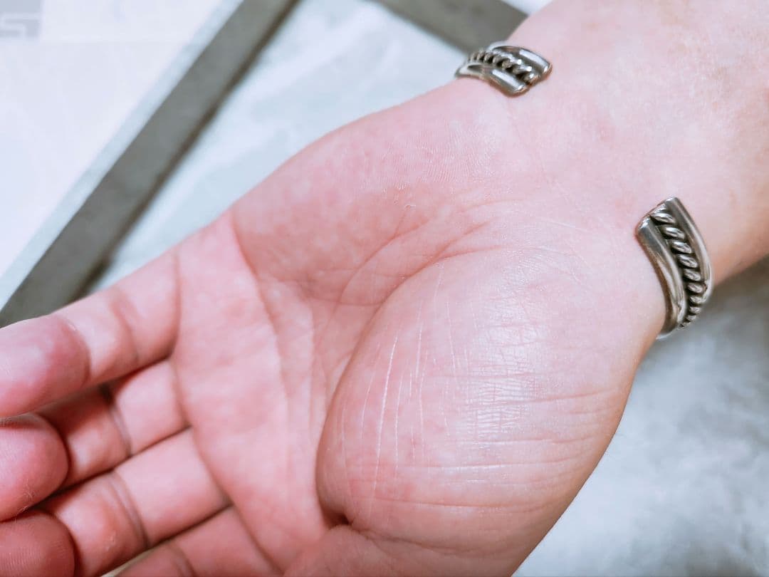 最終値下げ！！ターコイズ　シルバー　バングル