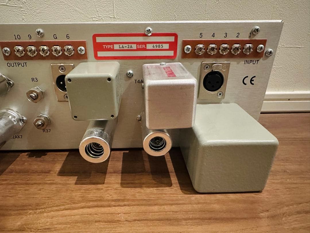 配信機器・PA機器・レコーディング機器 Universal Audio LA-2A Leveling Amplifier