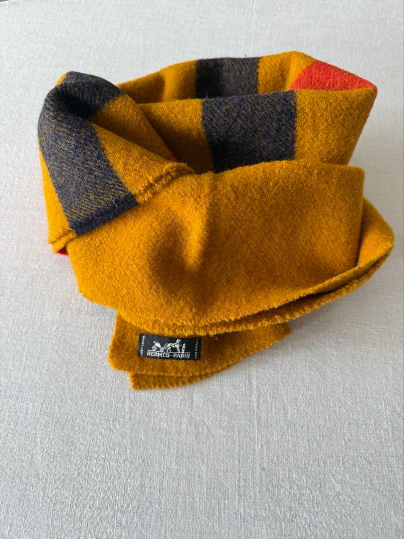 ::: エルメス　HERMES ロカバール　マフラー