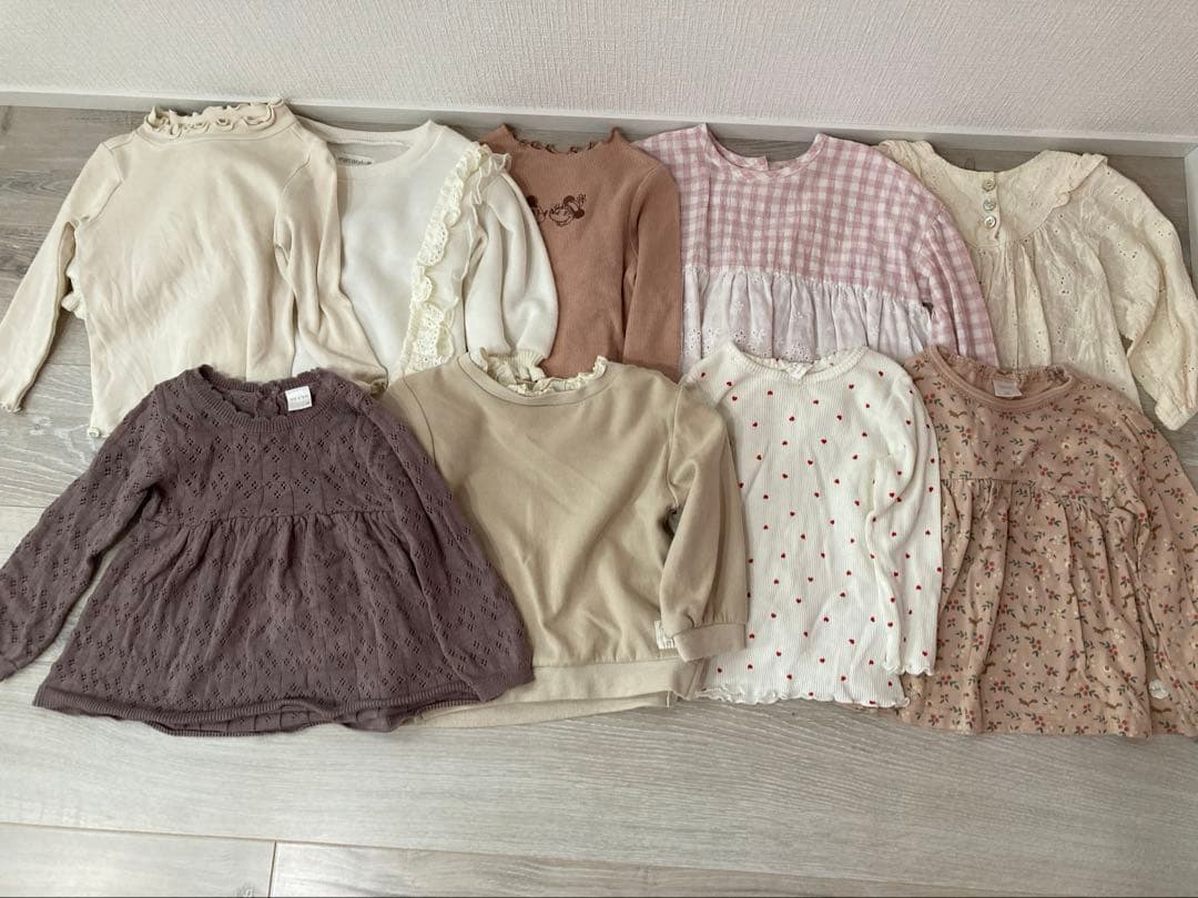 子ども服　女の子　まとめ売り　32点　90センチ