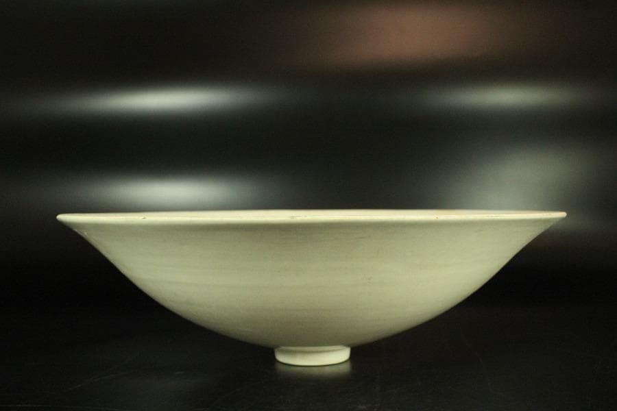 中国美術 白磁 蓮花魚紋 大碗(K-A403)