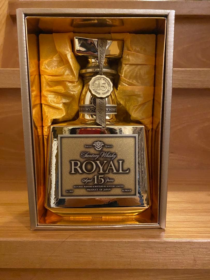 父の日　極美品 未開栓　非売品 限定品 サントリーローヤル ゴールドラベルボトル