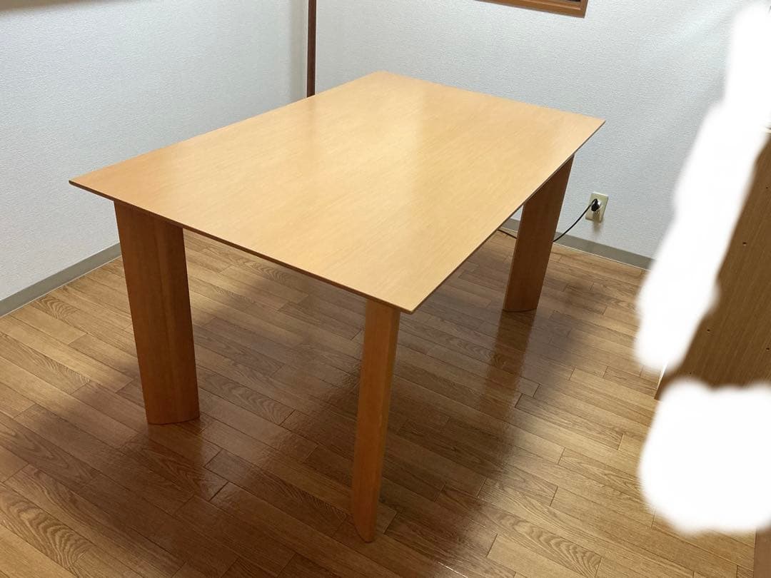 大塚家具 ダイニングテーブル　北欧風 モダン ナチュラル 幅135