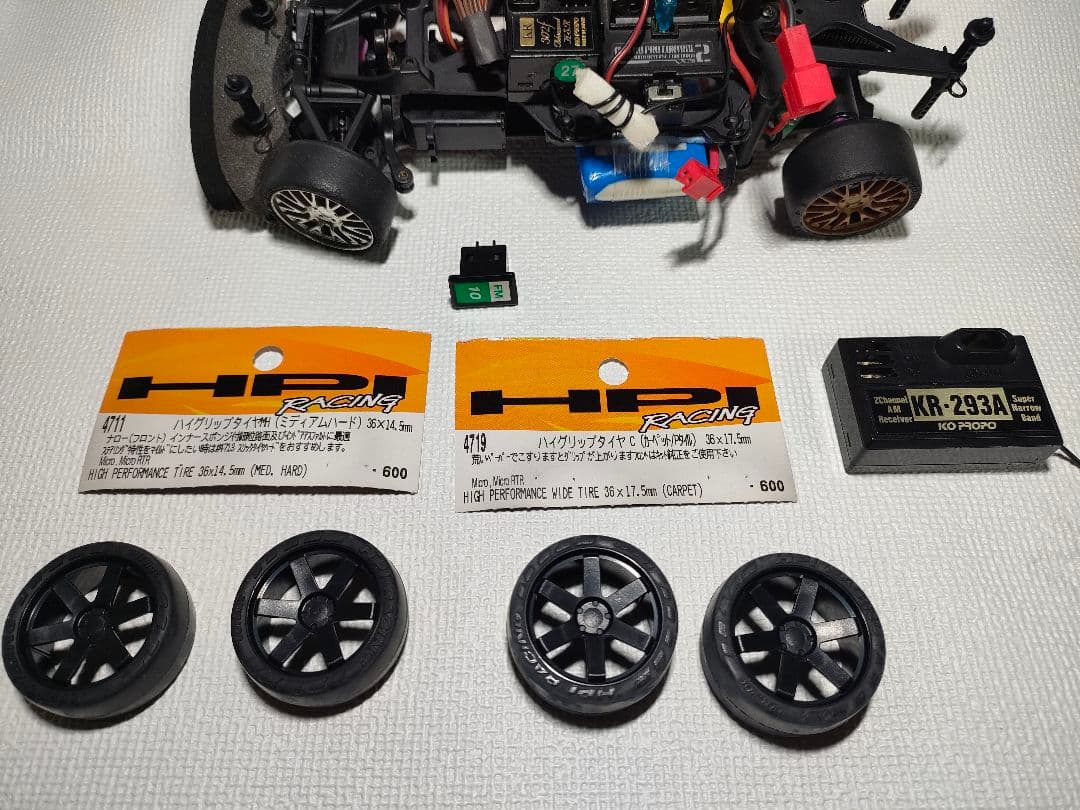 HPI マイクロRS4 1/18RCベルトドライブ4駆 メカ組込　マツダ RX7