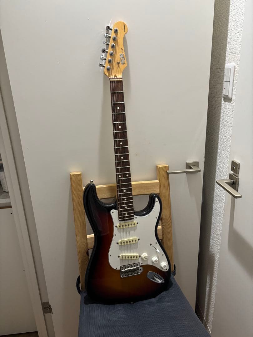 フジゲン ストラトキャスター サンバースト