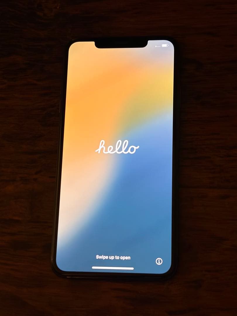 iPhone ブラック 本体　iPhone Xs max 512GB