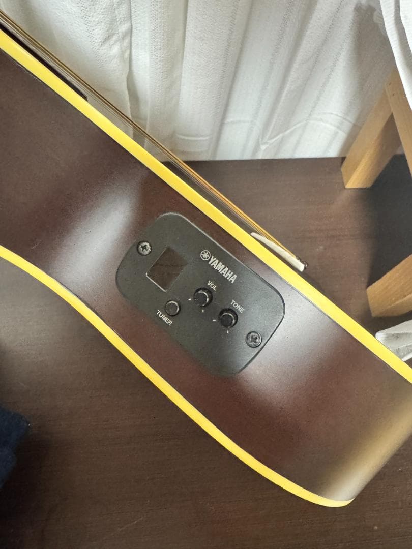 Yamaha APXT2 エレクトリックアコースティックギター ケース付き
