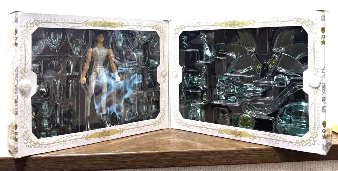 聖闘士聖衣神話　ドラゴン紫龍　キグナス氷河　アンドロメダ瞬　フェニックス　一輝