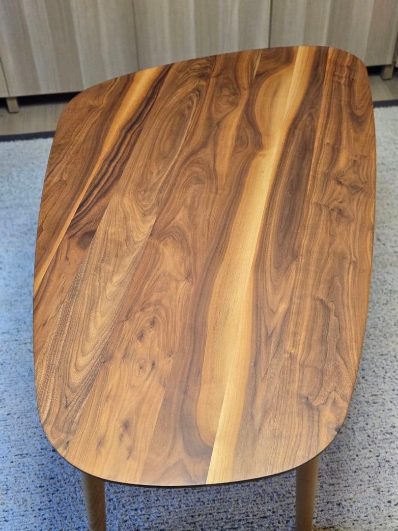 美品　飛騨産業 無垢ウォールナット材　五十嵐久枝デザイン ダイニングテーブル
