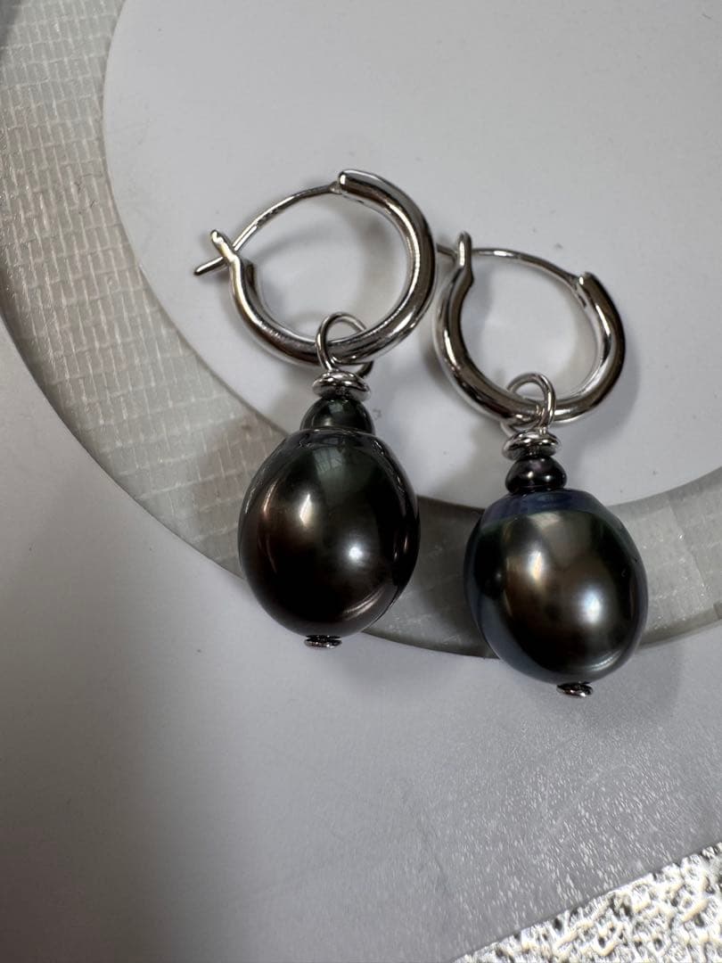 黒蝶真珠　パールピアス　フープピアス