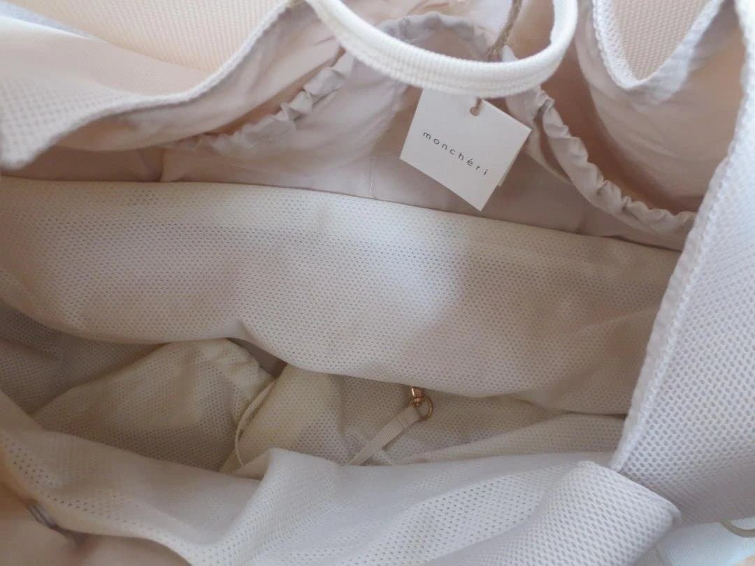 moncheri モンシェリメッシュフロントリュック ホワイトM 犬 キャリー