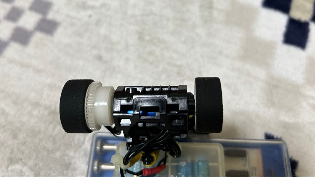 ミニッツ mr-03ve 青モーター ジャイロ オイルダンパー FRP Tバー