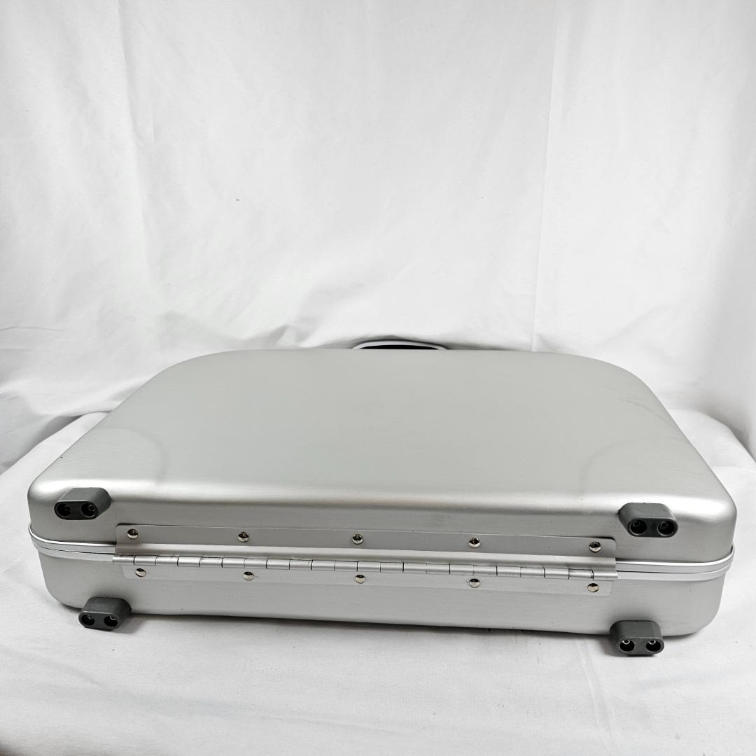 希少 フィリップモリス アルミケース 2WAY 鍵付