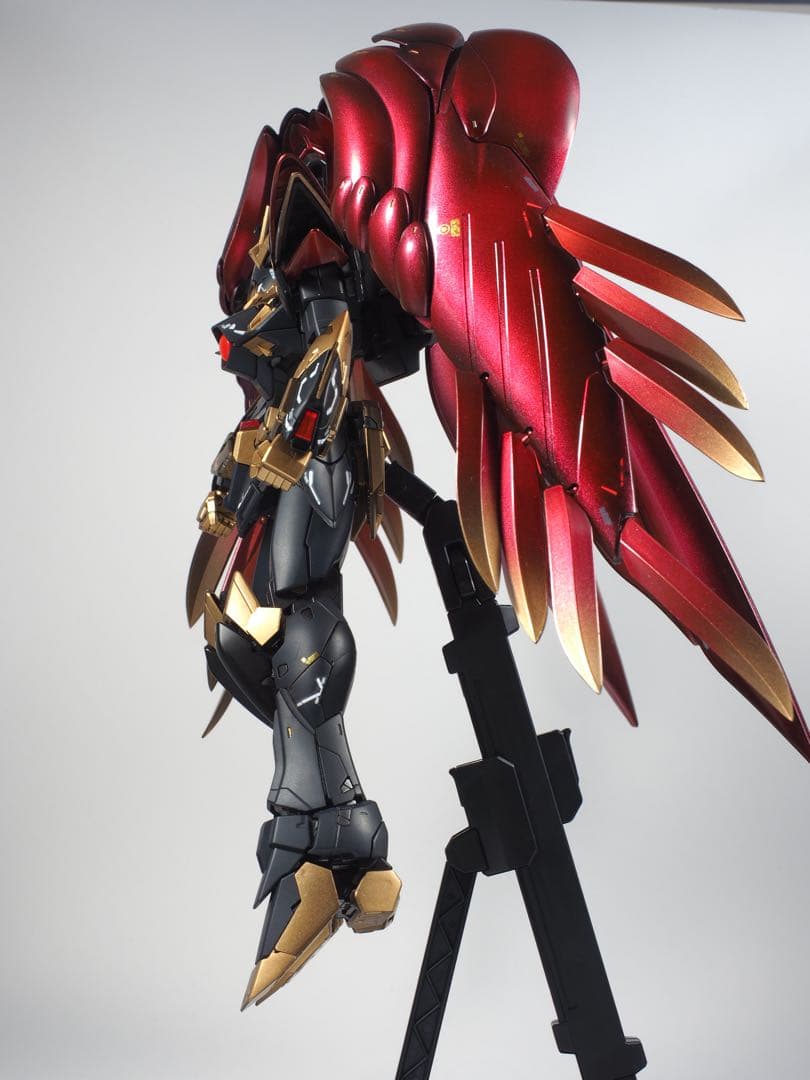 MGウイングガンダムゼロリベリオン　全塗装完成品