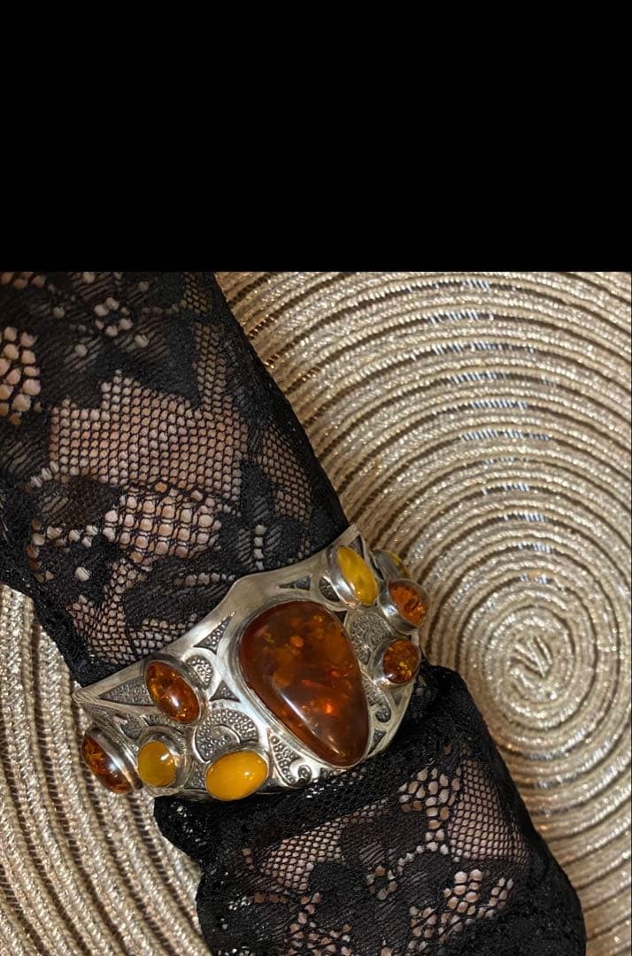 シルバー琥珀カフブレスレット
