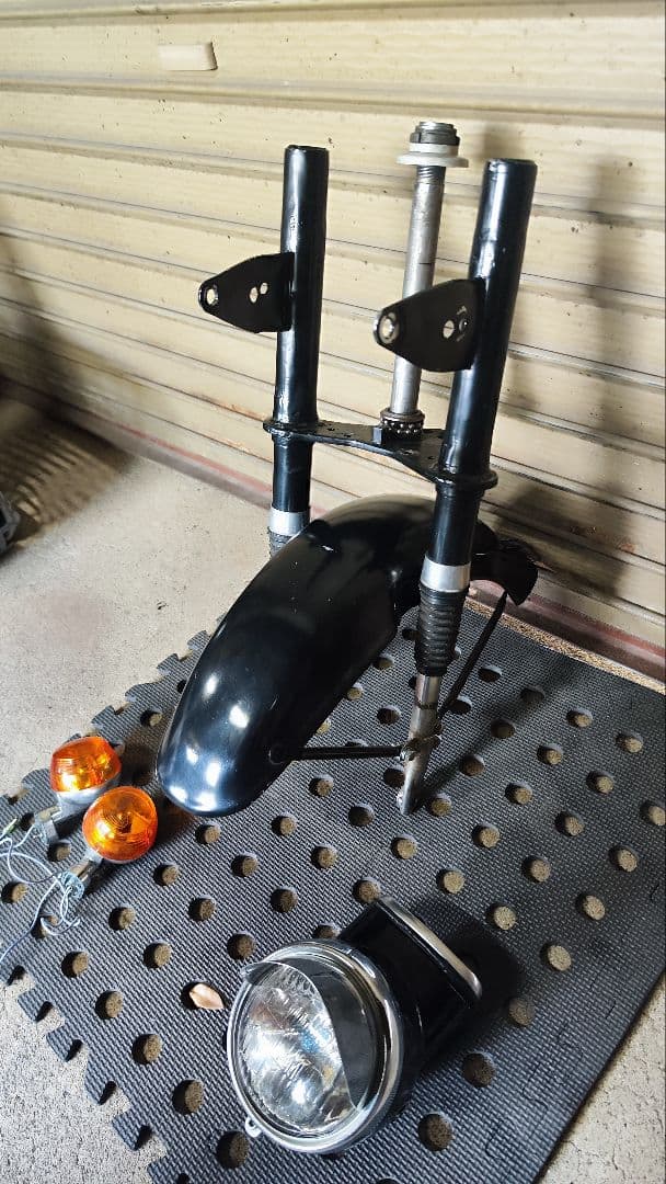 ダックス　フロントフォーク　カブトフェンダー　ホンダ純正　2型