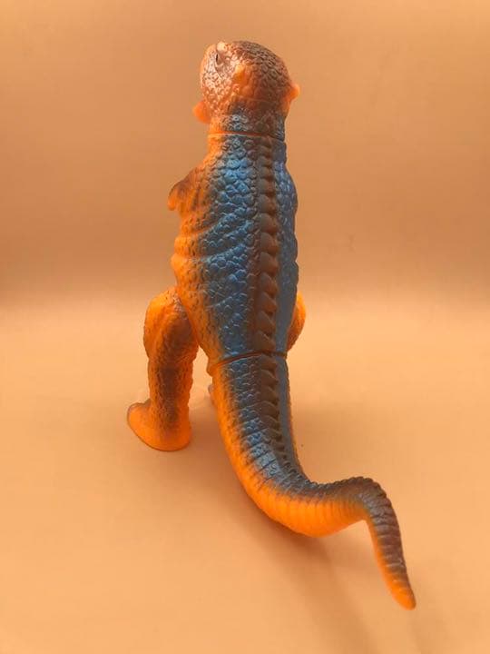 マルサン　福袋品ネオンカラー成形色　ゴロザウルス　メーカー塗装