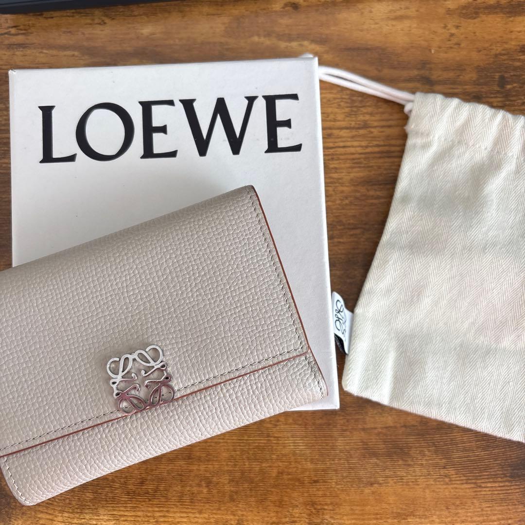 LOEWE 三つ折り財布 ライトグレー