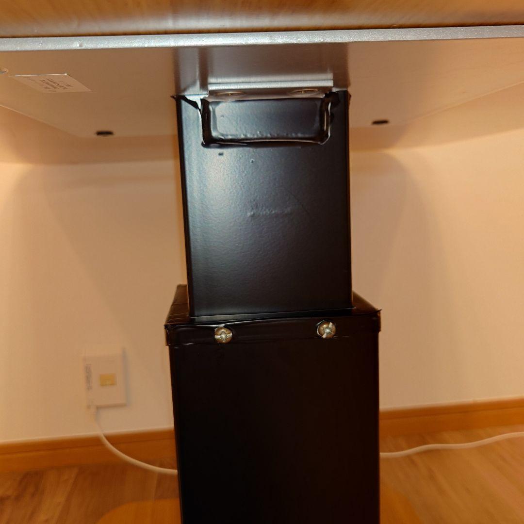 ニトリ　昇降ダイニングテーブル（インテリアシート付き）