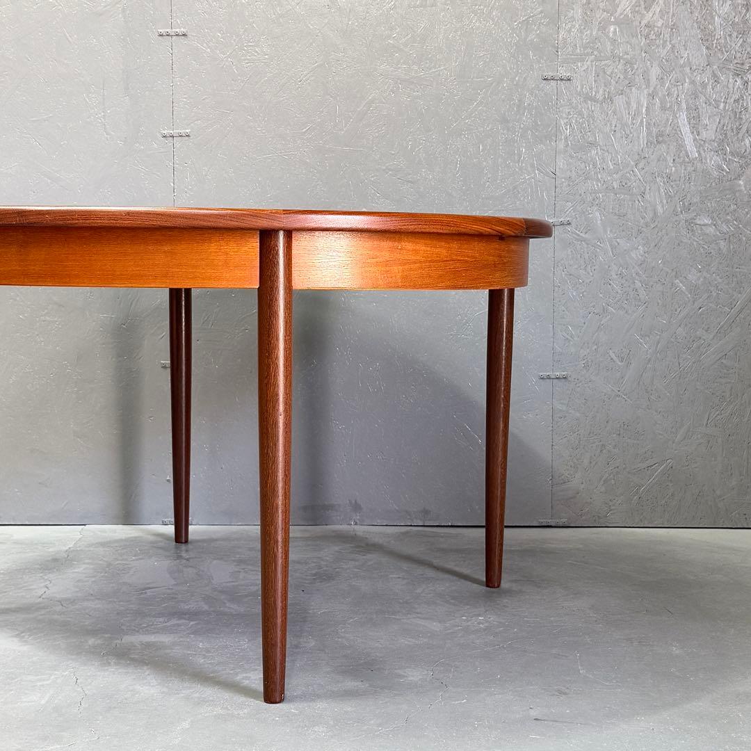 G-PLAN フレスコ ラウンドエクステンション ダイニングテーブル (405)