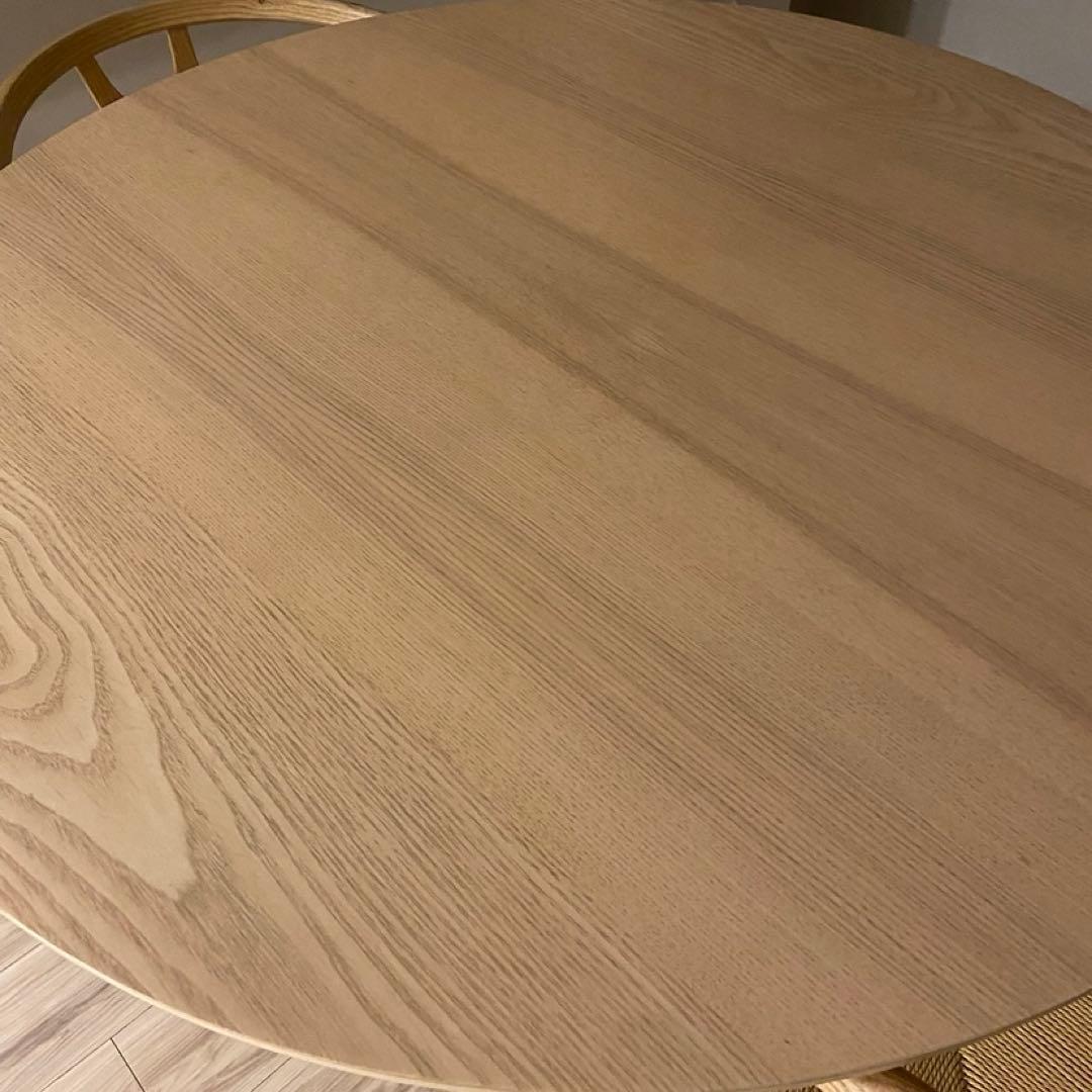 IKEA イケア LISABOラウンドダイニングテーブル