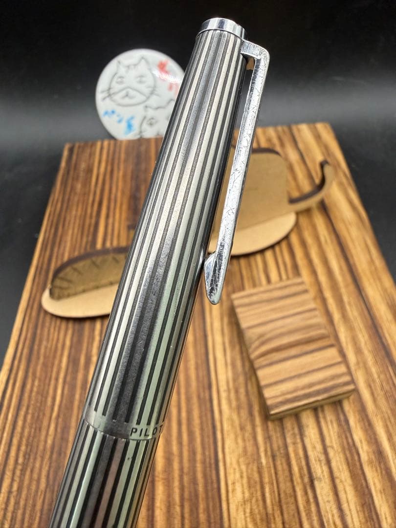 Pilot 万年筆 CUSTOM K-500SS 蝕刻ストライプ 18KWG F