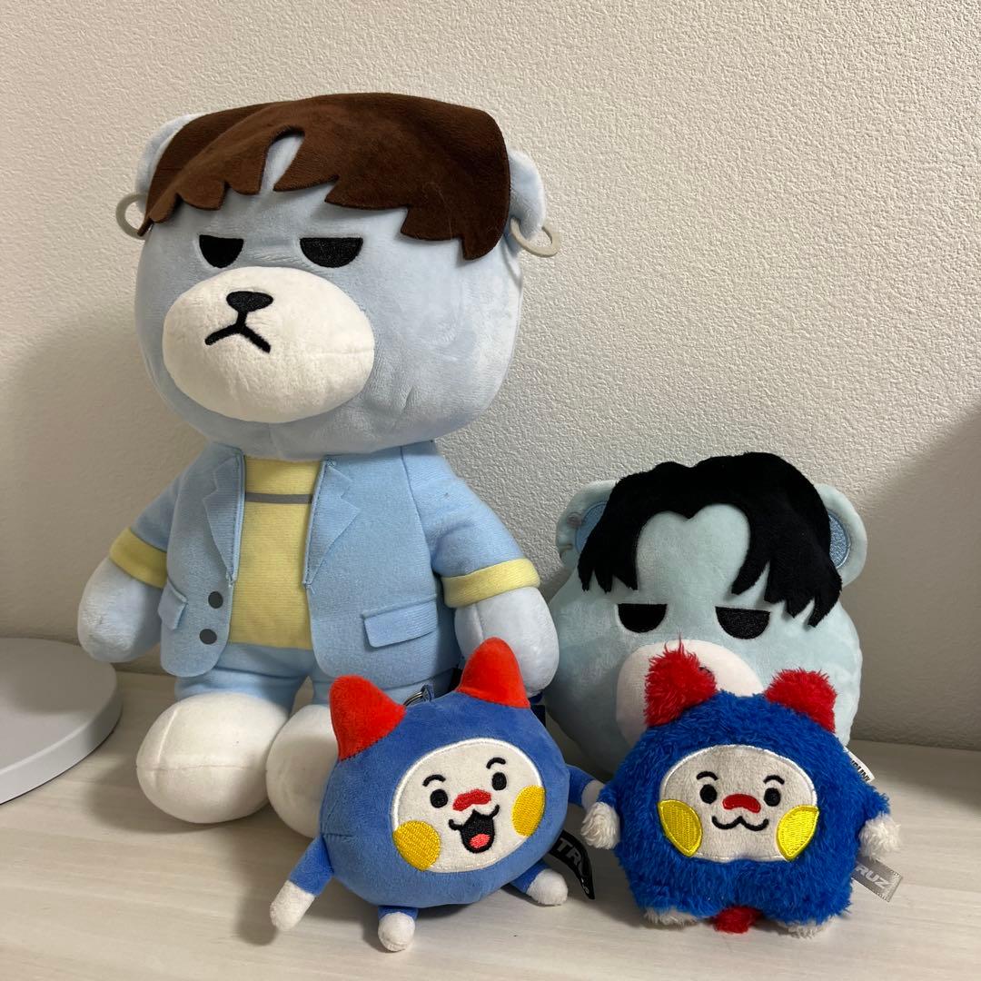 TREASURE ジョンウ まとめ売り 缶バッチ トレカ その他沢山