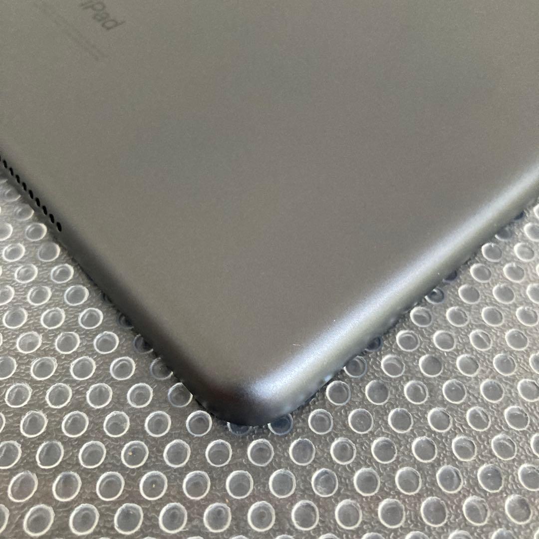 3016【早い者勝ち】電池最良好☆iPad7第7世代32GB WIFIモデル☆