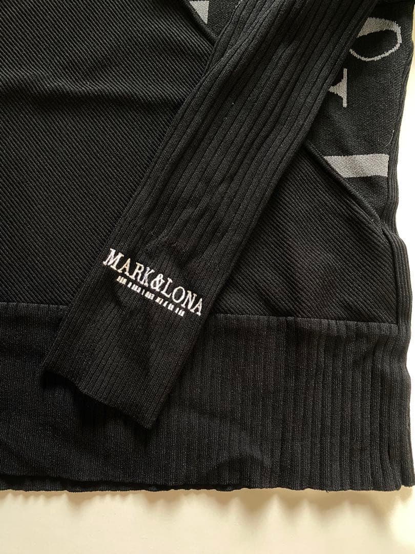 CLARK&LONA ブラック ハイネックセーター