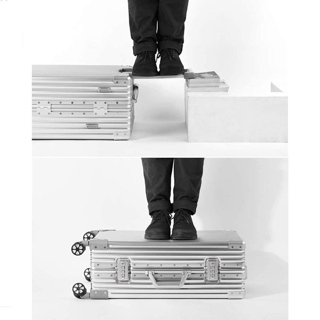 超軽量 アルミフレーム キャリーケース 耐衝撃 TSAロック付　ベージュ